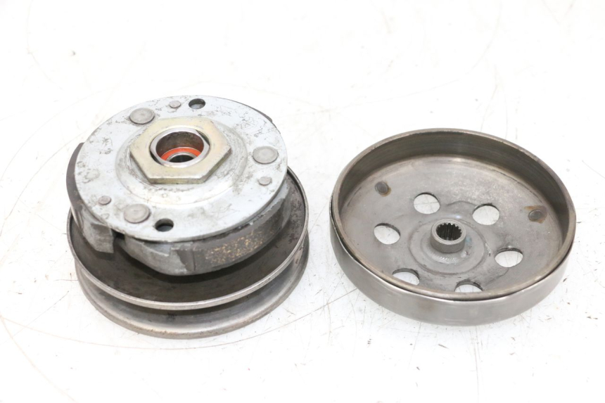 photo de EMBREAGEM MBK BOOSTER SPIRIT NAKED 50 (2004 - 2017) - Pontos de fixação