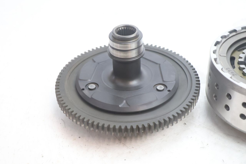 photo de EMBREAGEM SUZUKI BURGMAN EXECUTIVE ABS 650 (2006 - 2012) - Ampliação dos componentes