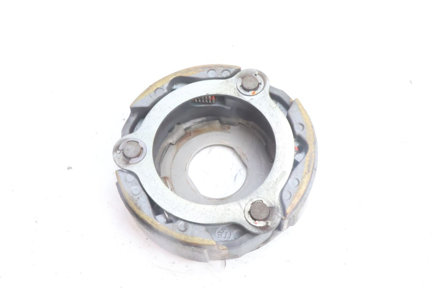 photo de EMBREAGEM YAMAHA BW'S BWS 125 (2010 - 2013) - Outro ângulo de visão