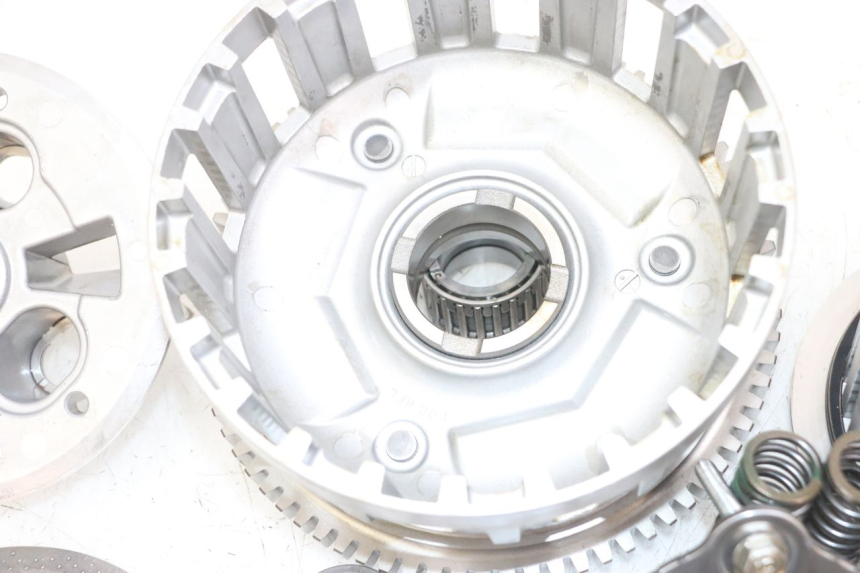 photo de EMBREAGEM HONDA CB R 1000 (2018 - 2023) - Ampliação técnica