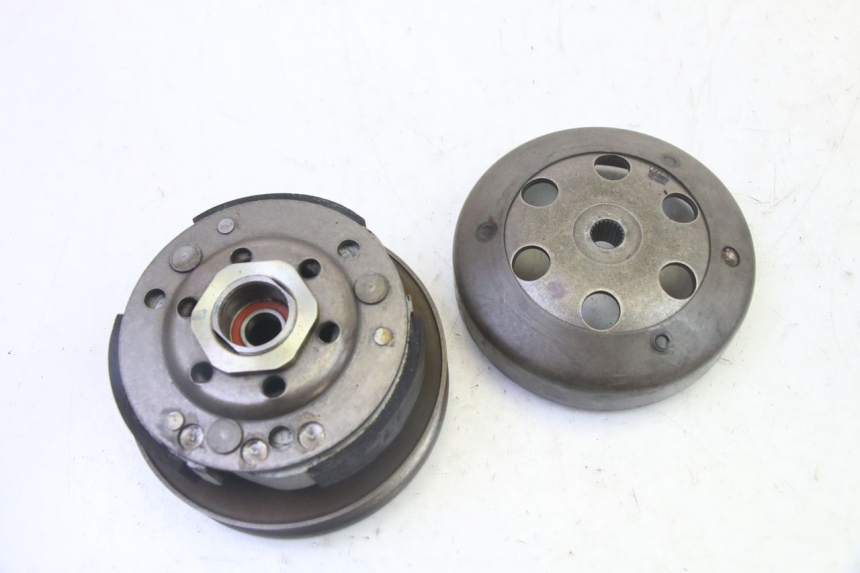 photo de EMBREAGEM PEUGEOT ELYSTAR 50 (2002 - 2014) - Ampliação técnica