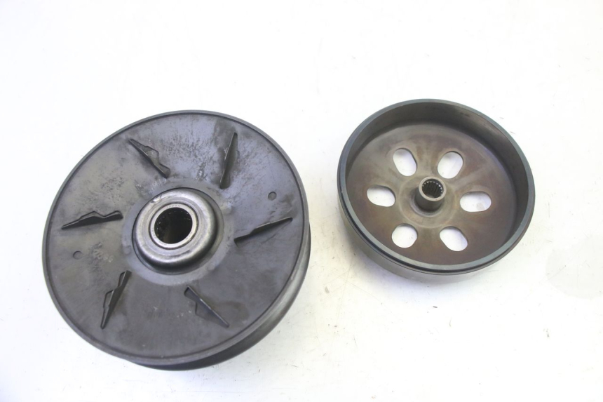 photo de EMBREAGEM HONDA FES S-WING SWING ABS 125 (2007 - 2015) - Vista geral