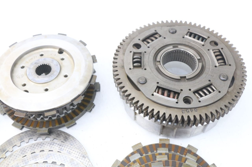 photo de EMBREAGEM YAMAHA FJR ABS 1300 (2006 - 2012) - Ampliação técnica