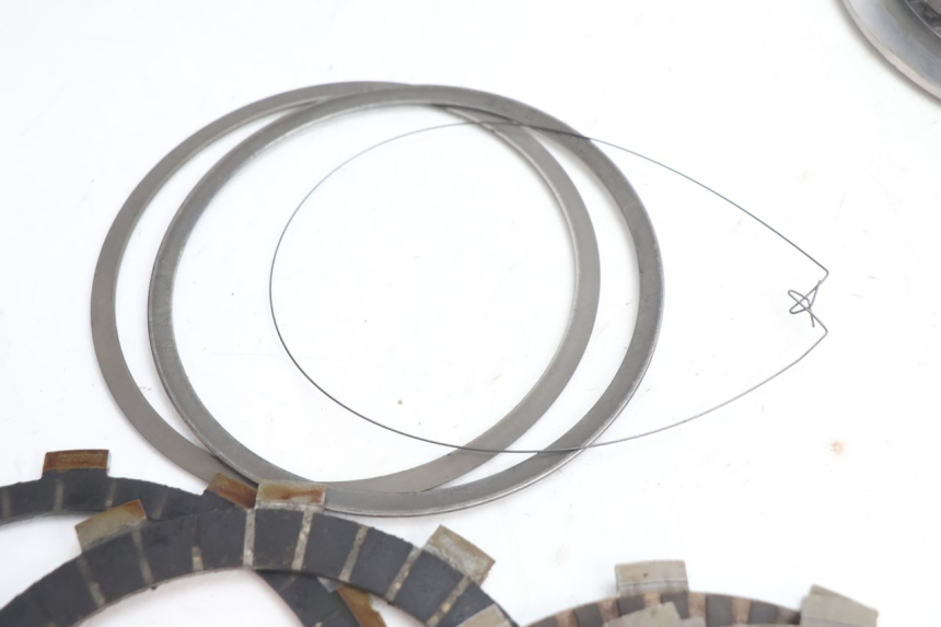 photo de EMBREAGEM YAMAHA FJR 1300 (2001 - 2005) - Ampliação técnica