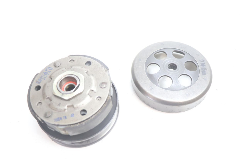 photo de EMBREAGEM KEEWAY FOCUS 50 (2006 - 2009) - Outro ângulo de visão