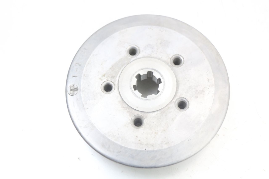 photo de EMBREAGEM HYOSUNG GF 125 (2001 - 2005) - Detalhes característicos