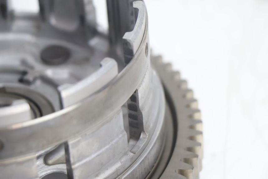 photo de EMBREAGEM SUZUKI GSF N BANDIT 1200 (2001 - 2005) - Outro ângulo de visão
