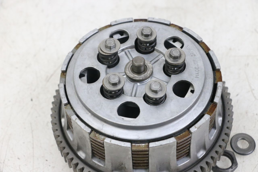photo de EMBREAGEM SUZUKI GSX E 250 (1982 - 1983) - Zoom do estado de desgaste