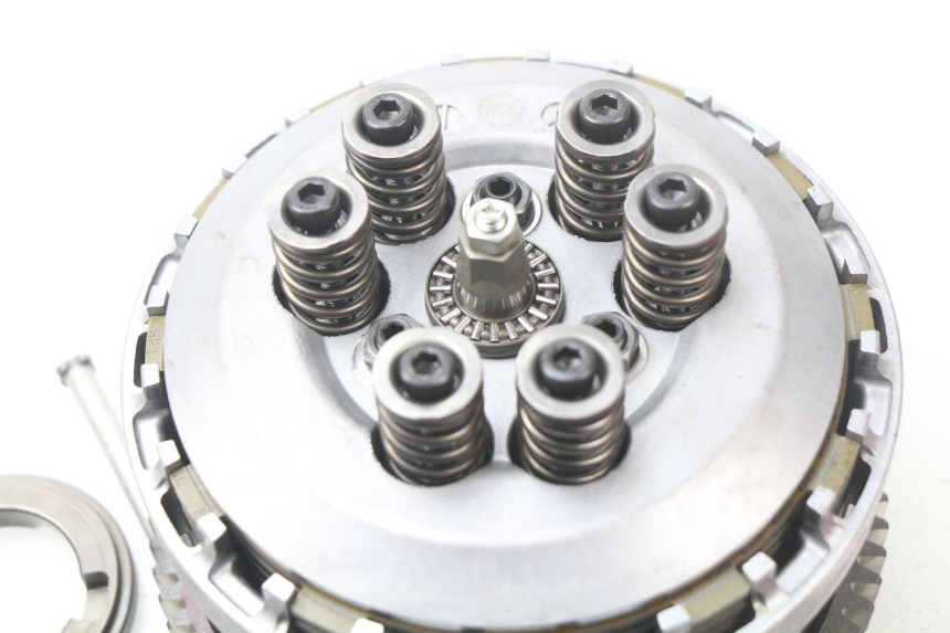 photo de EMBREAGEM SUZUKI GSX-R GSXR K16 1000 (2012 - 2016) - Zoom do estado de desgaste