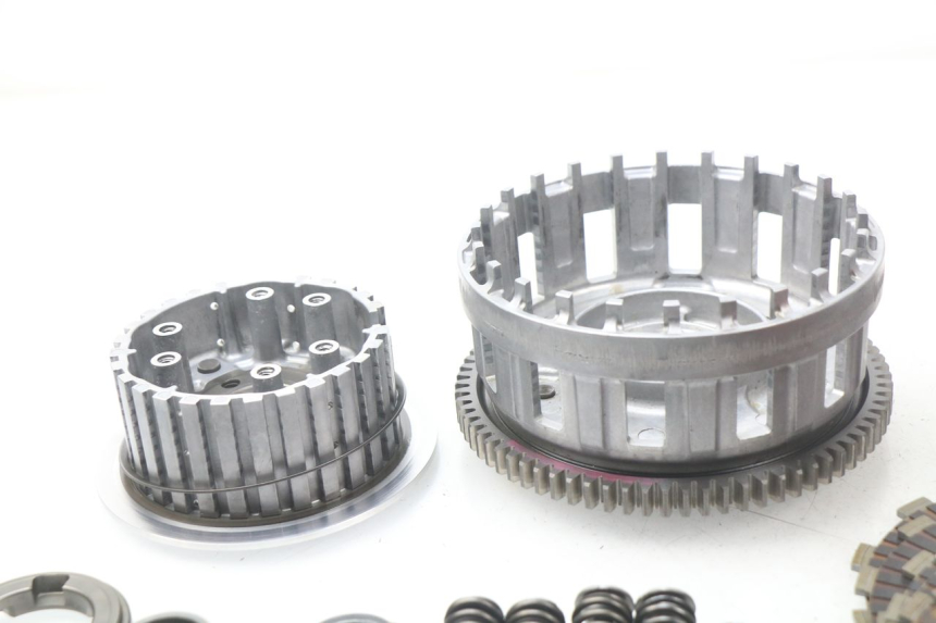 photo de EMBREAGEM SUZUKI GSX-R GSXR K16 1000 (2012 - 2016) - Ampliação técnica