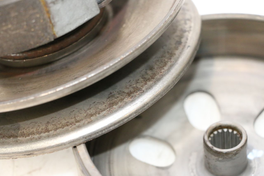 photo de EMBREAGEM SYM GTS EVO 125 (2009 - 2013) - Pontos de fixação