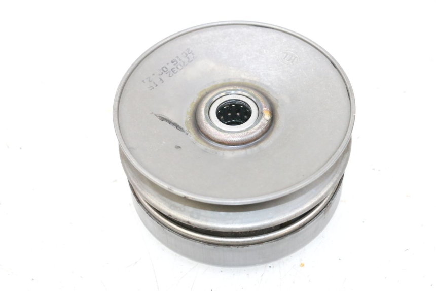 photo de EMBREAGEM PEUGEOT KISBEE 2T 50 (2010 - 2017) - Outro ângulo de visão