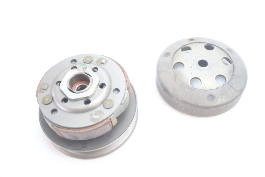 photo de EMBREAGEM PEUGEOT KISBEE 4T 50 (2010 - 2017) - Ampliação técnica