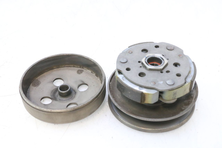 photo de EMBREAGEM PIAGGIO LIBERTY IGET S 125 (2016 - 2020) - Ampliação técnica