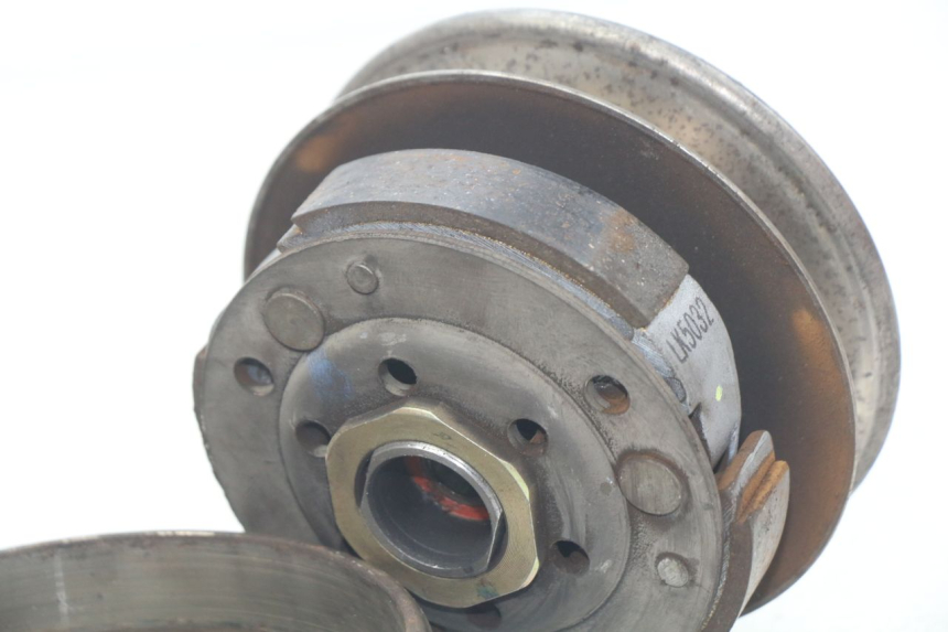 photo de EMBREAGEM PEUGEOT LUDIX 50 (2008 - 2017) - Outro ângulo de visão