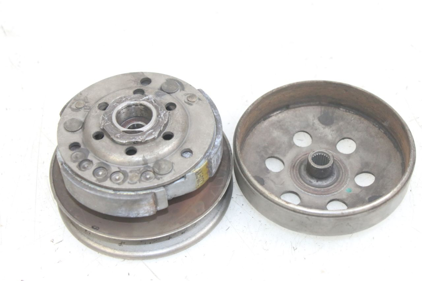 photo de EMBREAGEM PEUGEOT LUDIX 50 (2005 - 2007) - Outro ângulo de visão