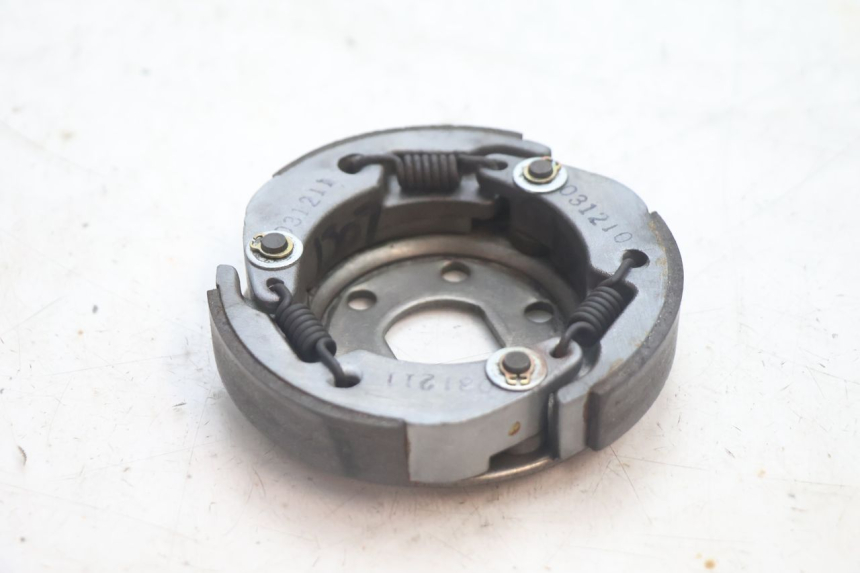 photo de EMBREAGEM PEUGEOT LUDIX 50 (2005 - 2007) - Zoom do estado de desgaste