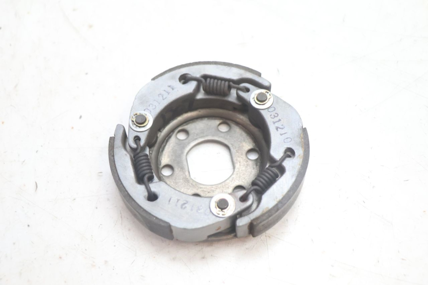 photo de EMBREAGEM PEUGEOT LUDIX 50 (2005 - 2007) - Outro ângulo de visão
