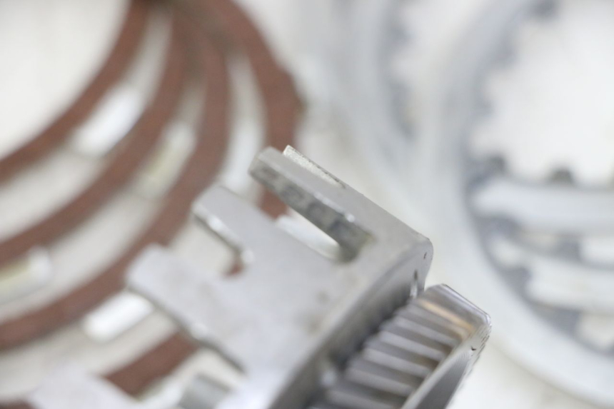 photo de EMBREAGEM MBK X-LIMIT XLIMIT 50 (2007 - 2012) - Detalhes característicos