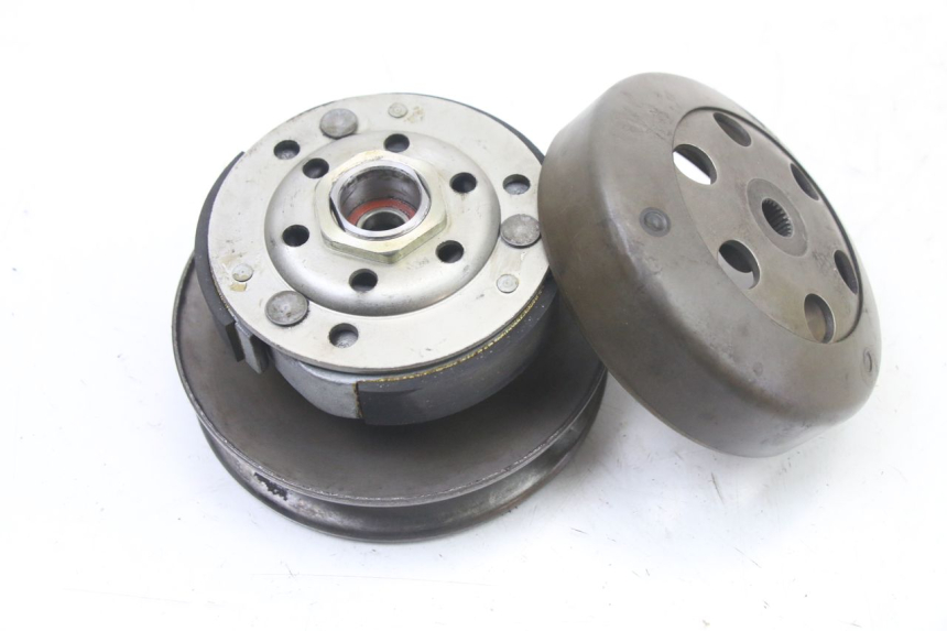 photo de EMBREAGEM PIAGGIO VESPA S 2T 50 (2007 - 2014) - Vista principal