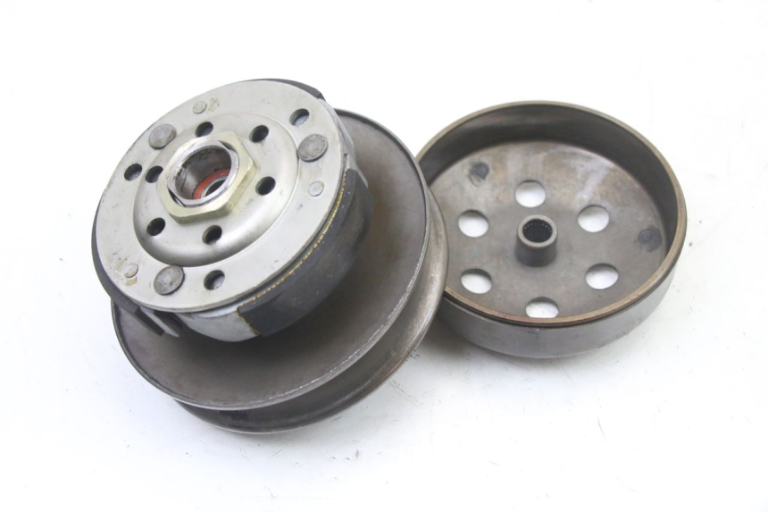 photo de EMBREAGEM PIAGGIO VESPA S 2T 50 (2007 - 2014) - Detalhe da peça