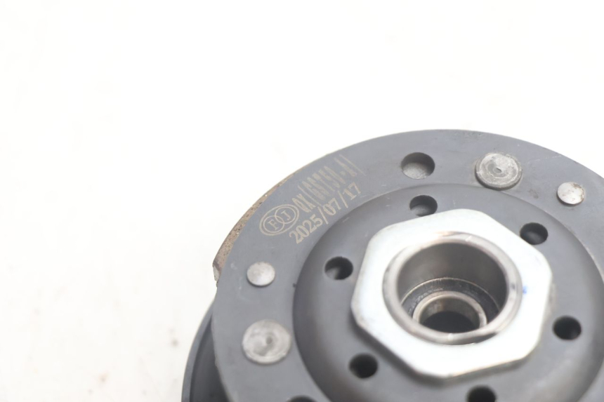 photo de EMBREAGEM JM MOTORS R-MAX TECH 50 (2024 - 2026) - Pontos de fixação
