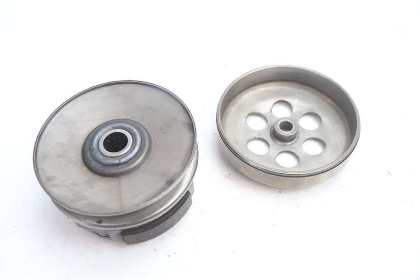 photo de EMBREAGEM KEEWAY RY6 2T 50 (2011 - 2019) - Pontos de fixação
