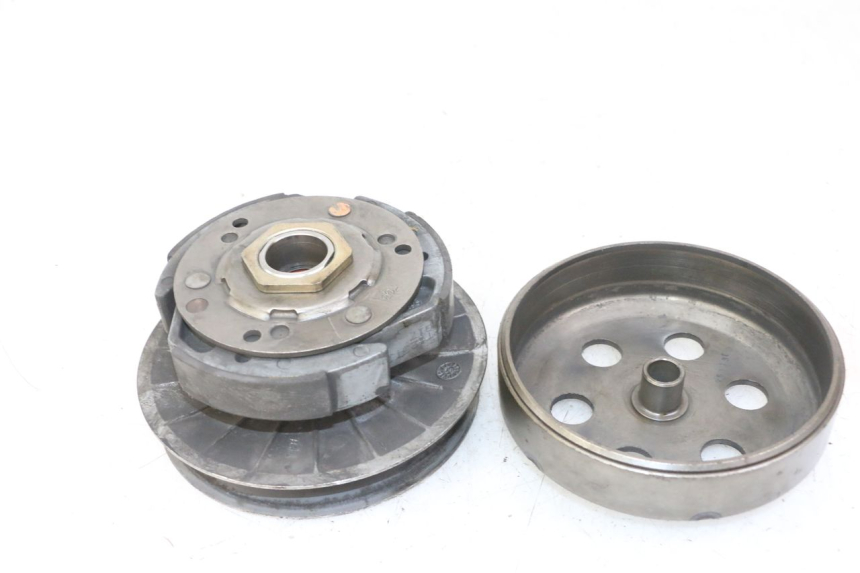 photo de EMBREAGEM PEUGEOT SATELIS COMPRESSOR K15 125 (2006 - 2009) - Zoom do estado de desgaste