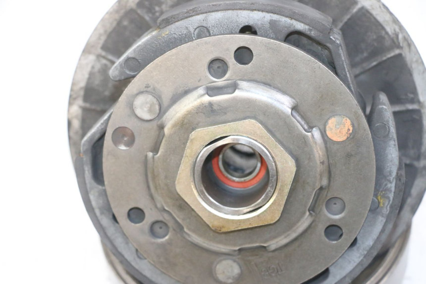 photo de EMBREAGEM PEUGEOT SATELIS COMPRESSOR K15 125 (2006 - 2009) - Pontos de fixação
