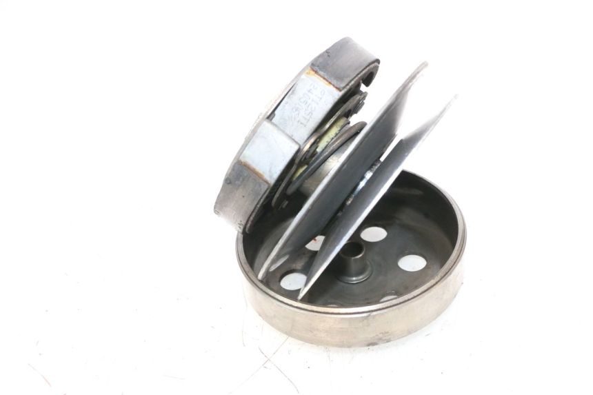 photo de EMBREAGEM PEUGEOT SATELIS COMPRESSOR K15 125 (2006 - 2009) - Pontos de fixação