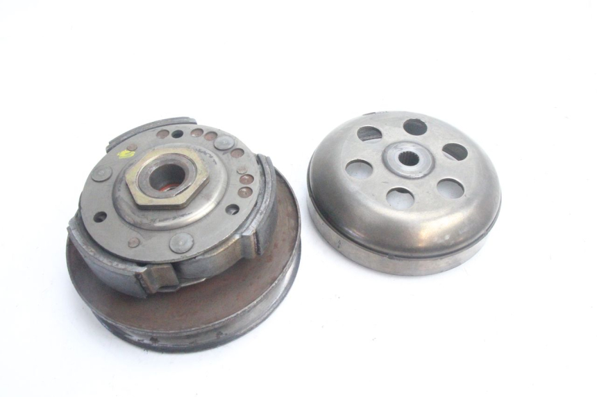 photo de EMBREAGEM PEUGEOT SATELIS 125 (2006 - 2009) - Ampliação técnica