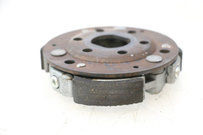 photo de EMBREAGEM PEUGEOT SPEEDFIGHT 2 AC 50 (2000 - 2009) - Outro ângulo de visão