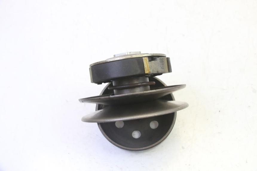 photo de EMBREAGEM APRILIA SR R 2T LC 50 (2018 - 2021) - Outro ângulo de visão