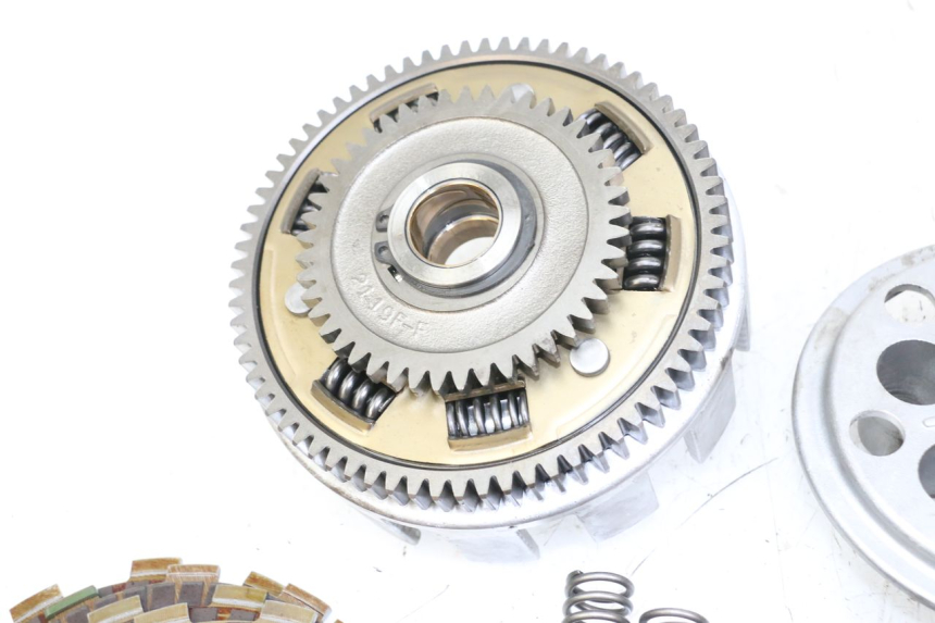 photo de EMBREAGEM SUZUKI SV S 650 (1999 - 2002) - Vista de perto