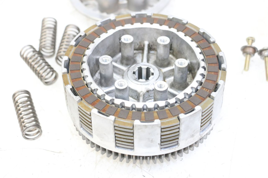 photo de EMBREAGEM SUZUKI SV S 650 (1999 - 2002) - Zoom do estado de desgaste
