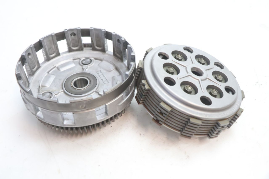 photo de EMBREAGEM SUZUKI SV S 650 (2003 - 2009) - Detalhes característicos