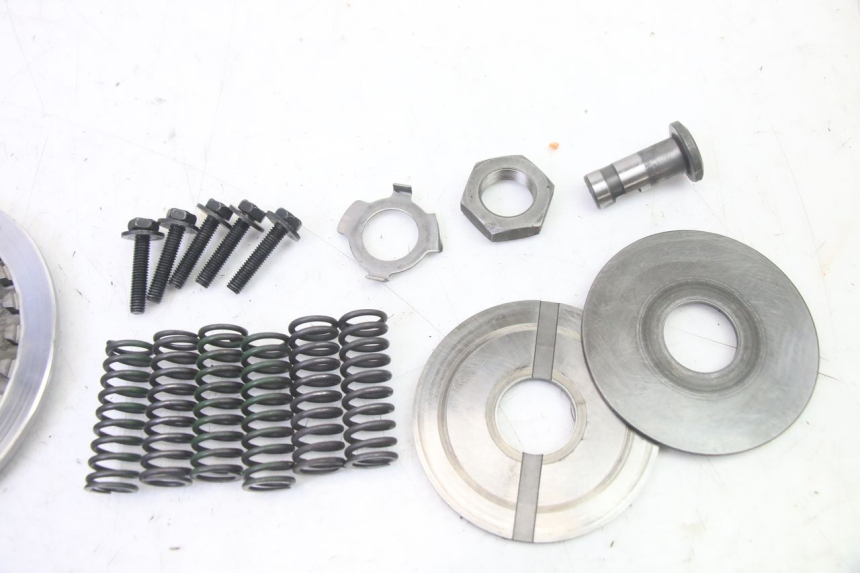 photo de EMBREAGEM YAMAHA TDM ABS 900 (2002 - 2014) - Marcações e referências
