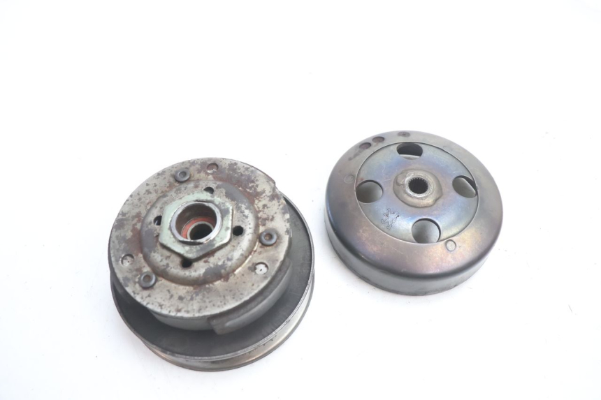 photo de EMBREAGEM PEUGEOT TREKKER 50 (1995 - 2004) - Outro ângulo de visão