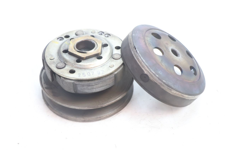 photo de EMBREAGEM PEUGEOT TREKKER 50 (1995 - 2004) - Detalhe da peça