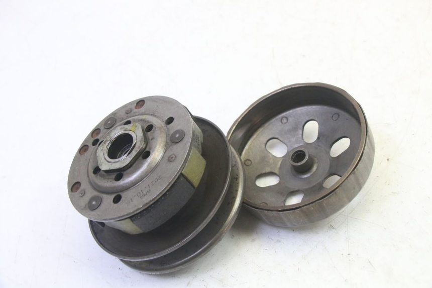 photo de EMBREAGEM PEUGEOT TWEET PRO EFI 4T 50 (2021 - 2022) - Vista principal