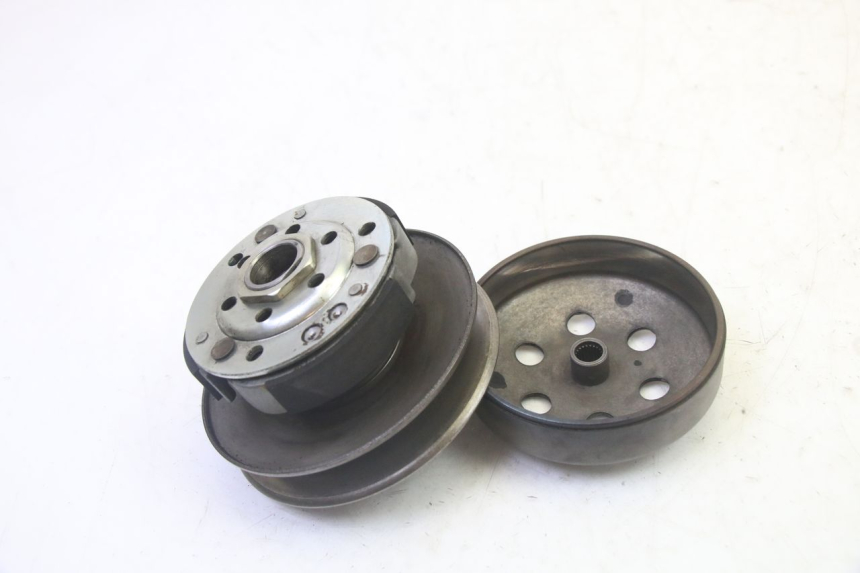 photo de EMBREAGEM PIAGGIO VESPA S 2T 50 (2007 - 2014) - Vista principal