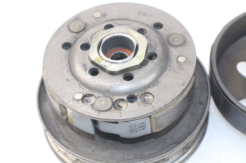 photo de EMBREAGEM PEUGEOT VIVACITY NEW 4T 50 (2008 - 2017) - Ampliação técnica