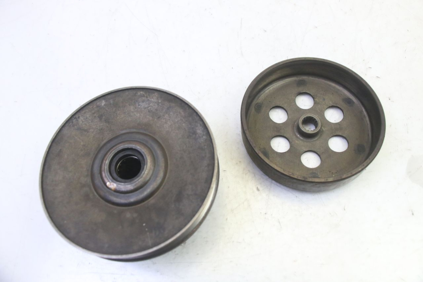photo de EMBREAGEM YAMAHA X-MAX XMAX 125 (2010 - 2013) - Pontos de fixação