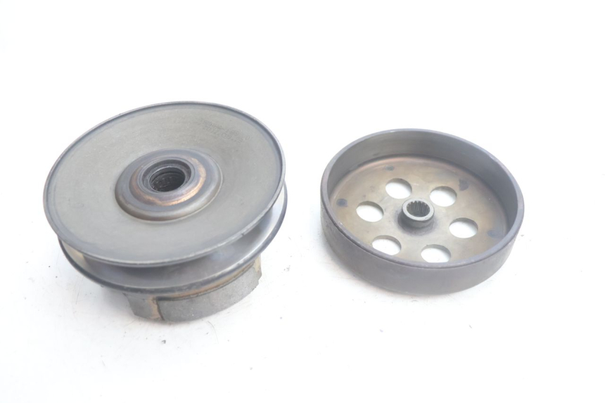 photo de EMBREAGEM YAMAHA X-MAX XMAX 125 (2010 - 2013) - Pontos de fixação
