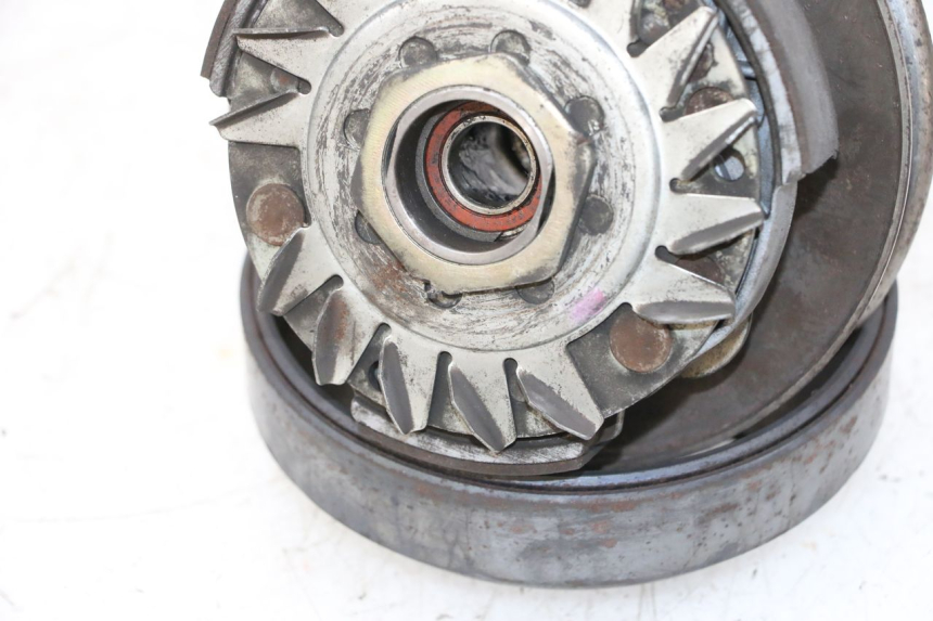 photo de EMBREAGEM PIAGGIO X8 125 (2004 - 2007) - Detalhes característicos
