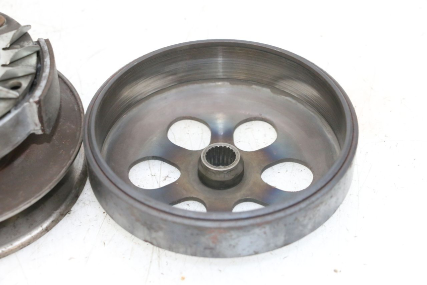 photo de EMBREAGEM PIAGGIO X8 125 (2004 - 2007) - Pontos de fixação