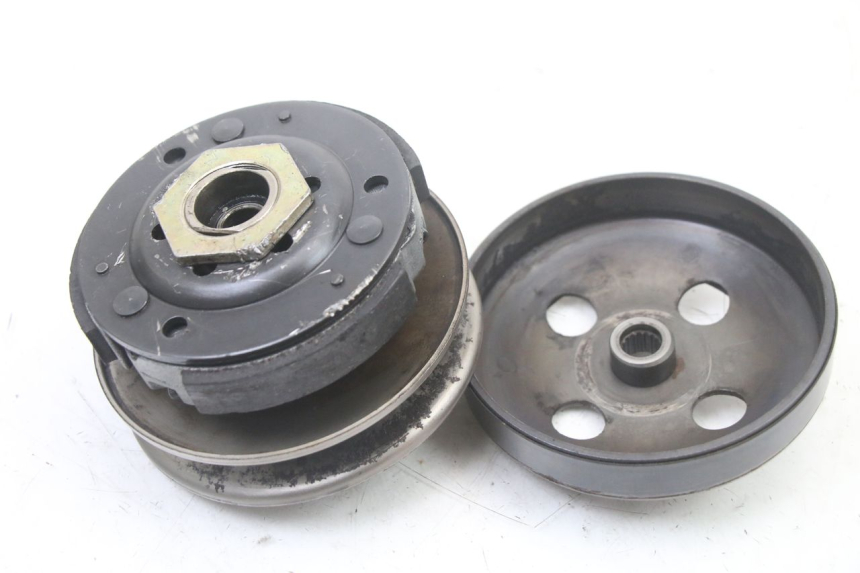 photo de EMBREAGEM YAMAHA AEROX 50 (1997 - 2006) - Detalhe da peça