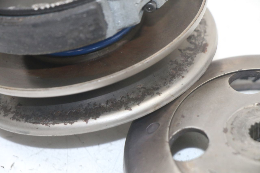 photo de EMBREAGEM YAMAHA AEROX 50 (1997 - 2006) - Ampliação técnica