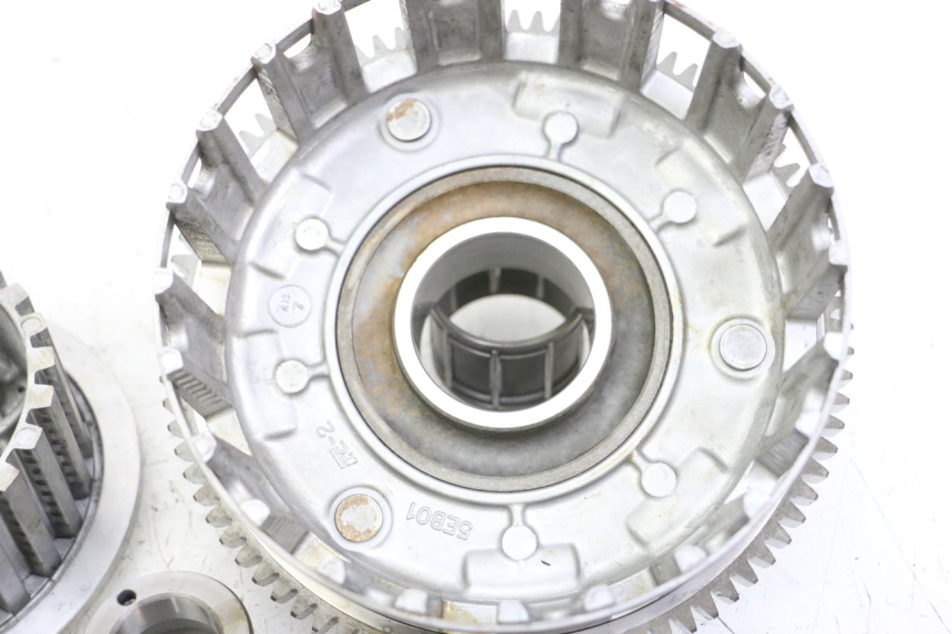 photo de EMBREAGEM YAMAHA FZ6 FAZER S2 600 (2007 - 2011) - Pontos de fixação