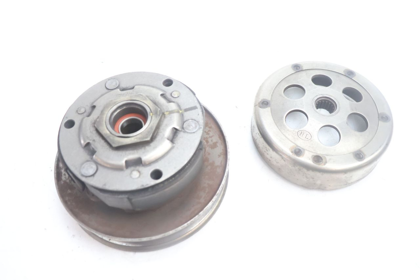 photo de EMBREAGEM YAMAHA YP MAJESTY 125 (2002 - 2006) - Pontos de fixação